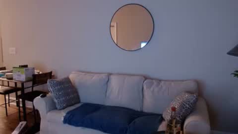 lunalustt online show from 13, 2, 2026