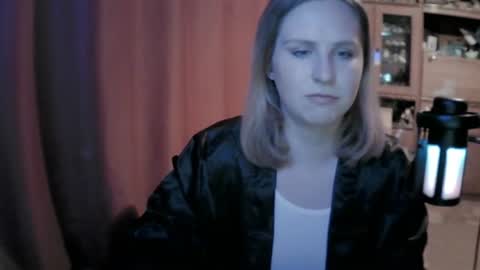 lunamystique_ online show from 17, 6, 2026