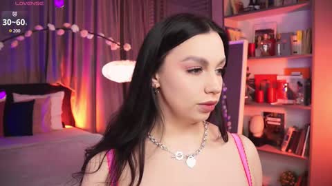 Luna  next streams Mon Fri Sat Sun 8pm-5am gmt0 online show from 7, 3, 2025