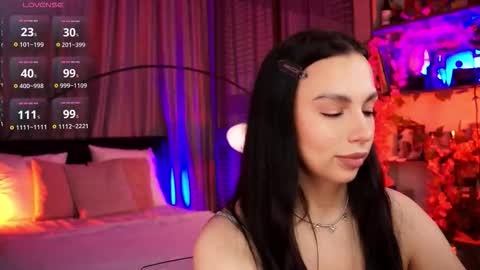 Luna  next streams Mon Fri Sat Sun 8pm-5am gmt0 online show from 7, 10, 2025