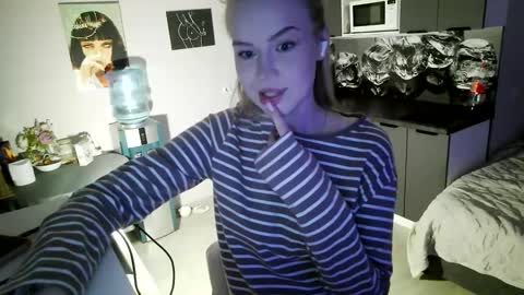 Snapshot of lunapeony chatting on 2, 2, 2026 lunapeony online show from 2, 2, 2026