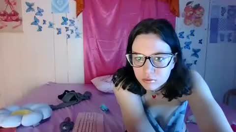 lunaquinn45 online show from 22, 12, 2025