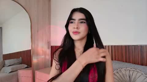 Snapshot of lunarousse_ chatting on 3, 7, 2026 Luna Rousse online show from 3, 7, 2026