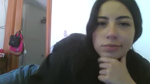 Snapshot of lunavelvettt chatting on 7, 1, 2026 lunavelvettt online show from 7, 1, 2026