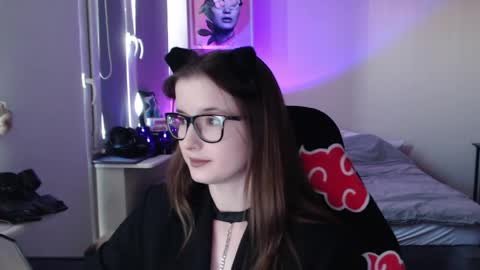 LunaXcherry online show from 27, 5, 2026