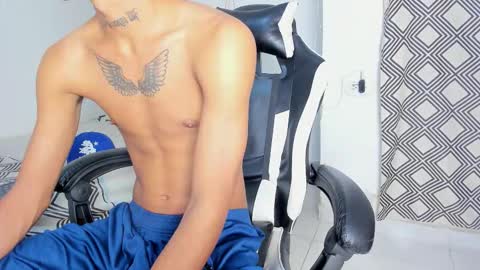 Snapshot of lunay_bigcock420 chatting on 22, 10, 2025 lunay_bigcock420 online show from 22, 10, 2025