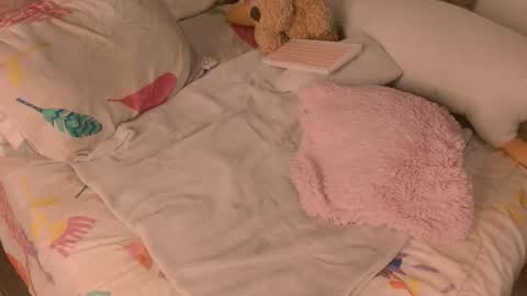 Snapshot of lunita_galaxy chatting on 11, 9, 2025  Luna Galaxy  online show from 11, 9, 2025