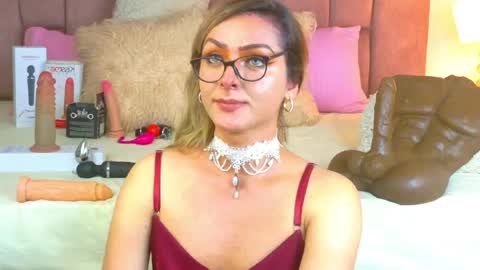 lunitadiva online show from 19, 4, 2026