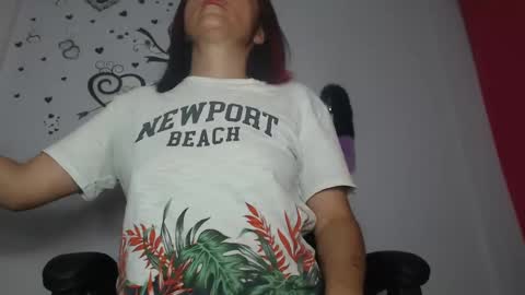 Snapshot of lunitaqueen_ chatting on 8, 2, 2025 Luna Tamara online show from 8, 2, 2025