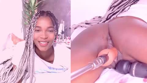 Snapshot of lunna_thomson chatting on 23, 10, 2025 lunna online show from 23, 10, 2025