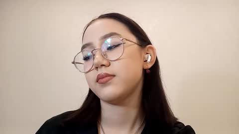 Roxie online show from 1, 3, 2026