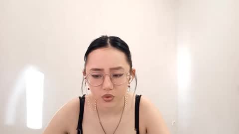 Roxie online show from 28, 3, 2026