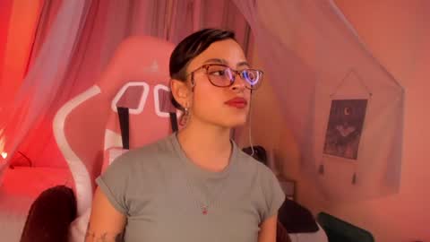 Snapshot of lusiana__ chatting on 19, 6, 2026 Luci online show from 19, 6, 2026