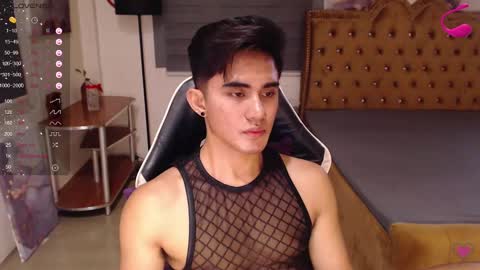 Snapshot of lustdesirex19 chatting on 25, 2, 2025 David online show from 25, 2, 2025