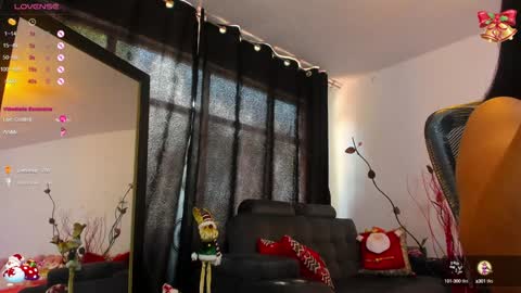 Snapshot of lustful__babe chatting on 4, 12, 2024 lustful__babe online show from 4, 12, 2024