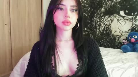 Snapshot of lustful_aprilx chatting on 8, 3, 2025 Valerie  April   online show from 8, 3, 2025
