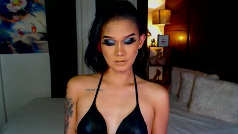 AdriannaFowks online show from 5, 12, 2024