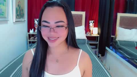 Snapshot of lustfuloffendertrina chatting on 27, 2, 2025 Trina online show from 27, 2, 2025
