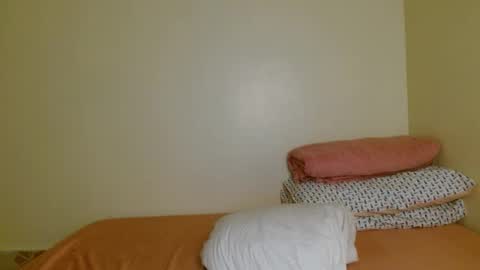 Snapshot of lustrouschoco chatting on 1, 3, 2026 lustrous-choco online show from 1, 3, 2026