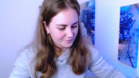 Snapshot of lusy_kiss_ chatting on 27, 10, 2025 lusy_kiss_ online show from 27, 10, 2025