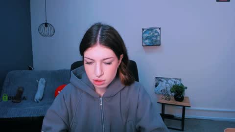 Snapshot of lusy_puff chatting on 23, 12, 2024 lusy_puff online show from 23, 12, 2024