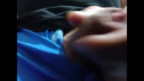 Snapshot of lutorres chatting on 7, 1, 2025 lutorres online show from 7, 1, 2025