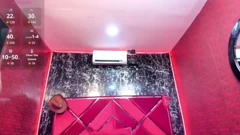 Snapshot of luu_adams chatting on 17, 4, 2026 Luu online show from 17, 4, 2026
