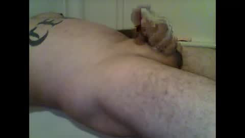 Snapshot of luv2stroke209 chatting on 26, 10, 2025 luv2stroke209 online show from 26, 10, 2025