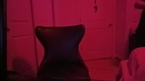 Luv2tokNstrok online show from 7, 11, 2025