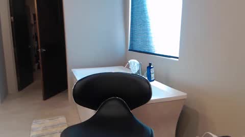 luv_missle online show from 9, 3, 2025