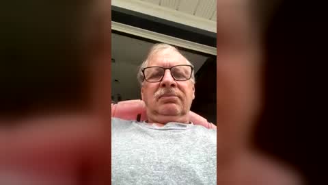 Snapshot of luvhairymen62 chatting on 23, 7, 2026 Luvhairymen62 online show from 23, 7, 2026