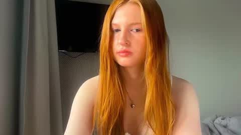 Snapshot of lux_angel chatting on 11, 6, 2026 lux_angel online show from 11, 6, 2026