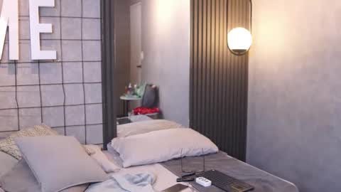 Snapshot of luxa_velvett chatting on 2, 4, 2026 Luxa online show from 2, 4, 2026