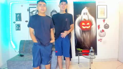 Snapshot of luxhousexx chatting on 14, 10, 2025 Jackson and Matt online show from 14, 10, 2025