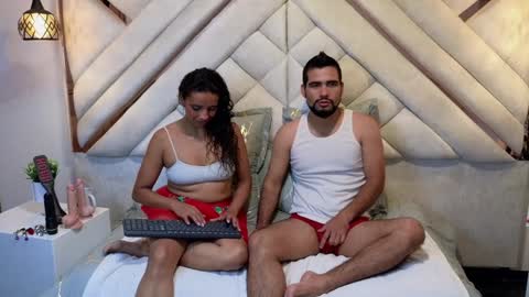Snapshot of luxurycoupl chatting on 7, 2, 2025 Lesly And Arnold online show from 7, 2, 2025