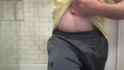 lvguynextdoor440656 online show from 29, 5, 2026