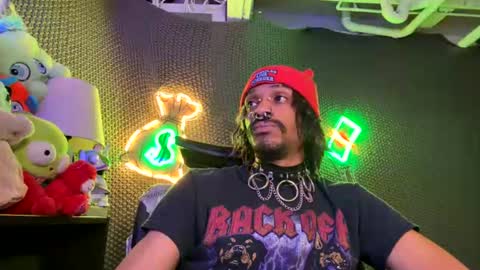 Snapshot of lxrdhxkvgemvsterjuice chatting on 13, 6, 2026 lxrdhxkvgemvsterjuice online show from 13, 6, 2026