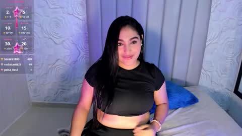 LYA DUBOIS  online show from 4, 3, 2026