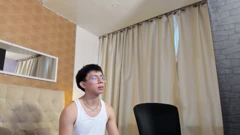 Lyan online show from 15, 10, 2025