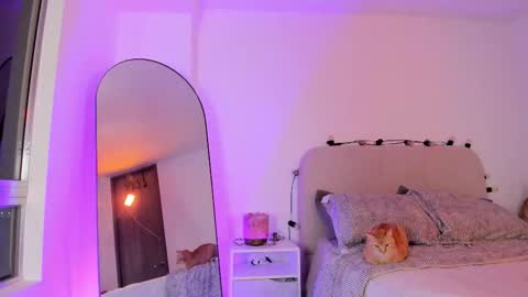 Snapshot of lycoris_radiata_ chatting on 3, 3, 2026 ALIS online show from 3, 3, 2026