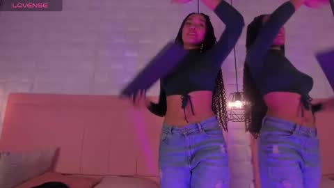 Lyhana Lee online show from 26, 1, 2025