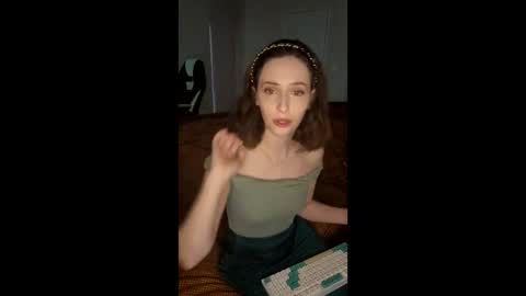 Snapshot of lylacdoll chatting on 2, 5, 2026 LylacDoll online show from 2, 5, 2026