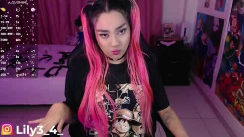 Snapshot of lyli3_4 chatting on 12, 2, 2025 lyli3_4 online show from 12, 2, 2025