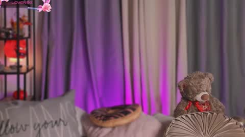 Lynda online show from 21, 10, 2025