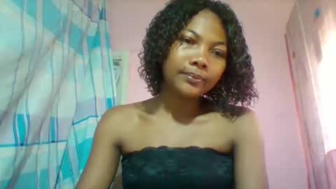 lyndah19 online show from 21, 12, 2025