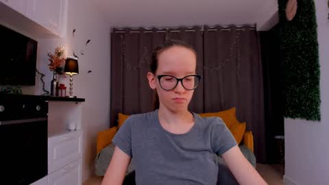 Sara online show from 7, 2, 2025