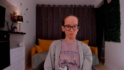 Sara online show from 12, 2, 2025