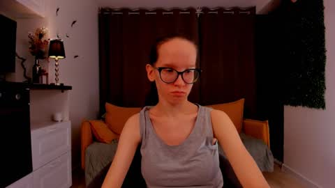 Sara online show from 17, 2, 2025