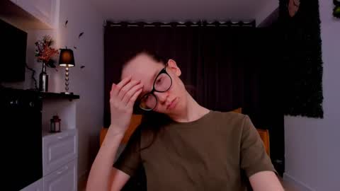 Sara online show from 6, 3, 2025