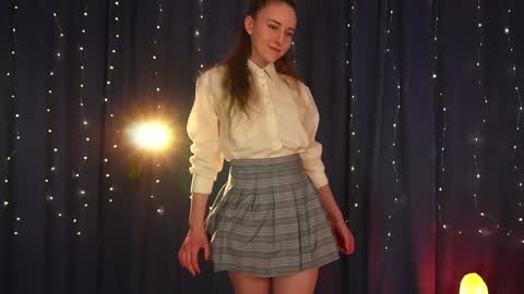 Snapshot of lynn_feline chatting on 19, 1, 2025 Lynn online show from 19, 1, 2025